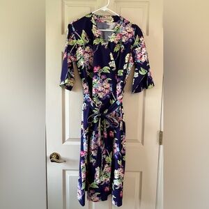 Modern Kimono Purple Floral Cotton Blend With Tie and 2 Pockets. Size S/M? Robe